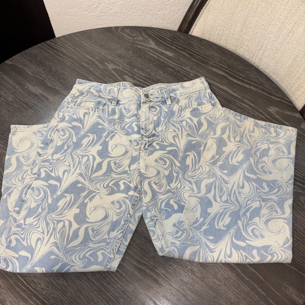 Vigoss Womens Slim Straight Size 29‎ Light Blue and White Swirl  Boho Eclectic